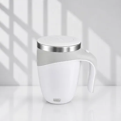Caneca Elétrica Giratória Automática 360° – Misturador de Bebidas, Café, Leite e Chocolate